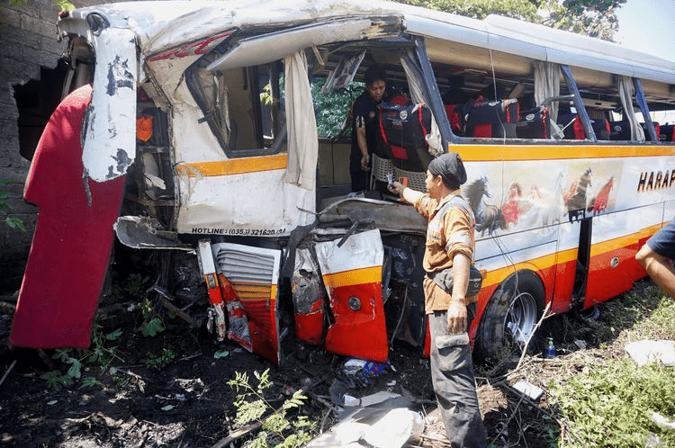 korban kecelakaan tulungagung